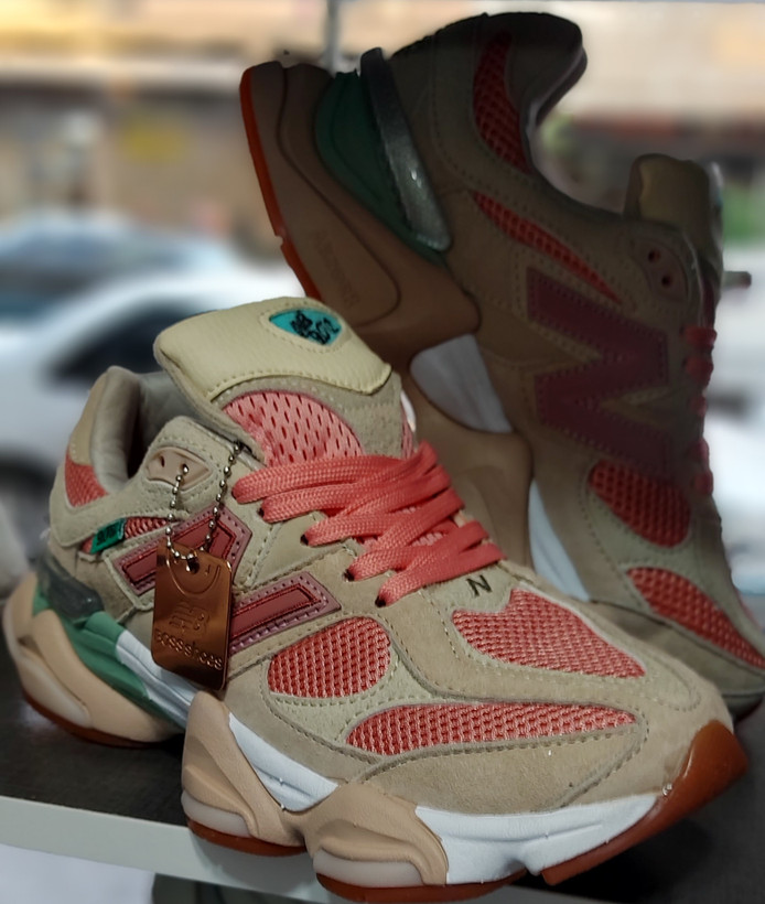 کتونی نیوبالانس (new balance)مدل 9060