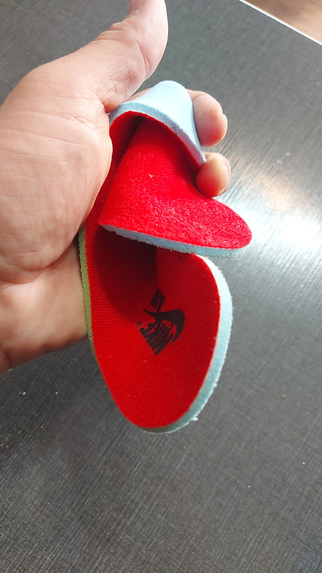 کتونی نایکی ایرجردن ۱ (Air Jordan 1) طرح تراویس اسکات